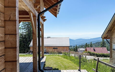 Chalet Amsel: Wood, Cottage, House, Roof, Home, Porch, Plank, Hardwood, Log Cabin, Siding