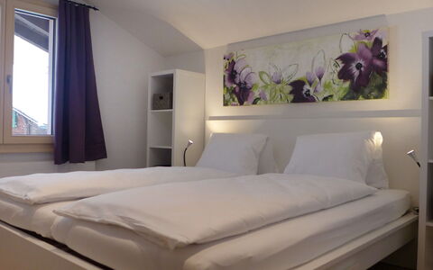 Schwendi 3: Property, Furniture, Cabinetry, Comfort, Wood, Textile, Interior Design, Lighting, Paint, Window