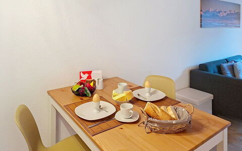 Schwendi 3: Furniture, Flooring, Interior Design, Wood, Floor, Table, Room, Kitchen & Dining Room Table, Dining Room, Chair