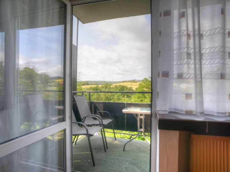Accommodation:&nbsp;Magy 110.5