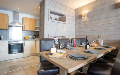 Accommodation:&nbsp;Rond Point des Pistes (Val Claret) 330.17