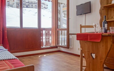 Accommodation:&nbsp;Rond Point des Pistes (Val Claret) 330.10