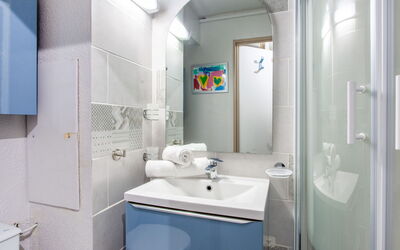 Accommodation:&nbsp;Rond Point des Pistes (Val Claret) 330.19