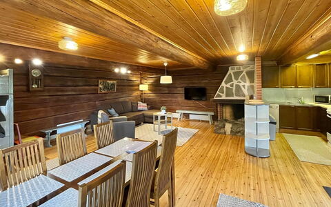 Metsäpirtti: Rural Area, Hill Station, Village, Mountain Range, Valley, Mountain Village, Alps, Eco Hotel, Balcony, Hotel