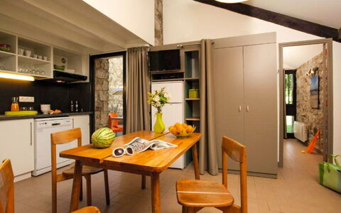 Accommodation:&nbsp;Les Vans-Cottage 3 Pièces 6 Personnes 600.2