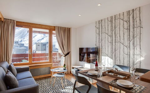 Tignes 350: Table, Property, Window, Curtain, Interior Design, Wood, Textile, Building, Lighting