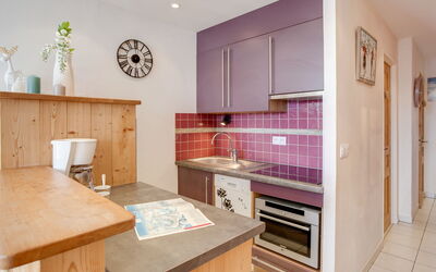 Accommodation:&nbsp;Le Curling a (Val Claret) 350.12