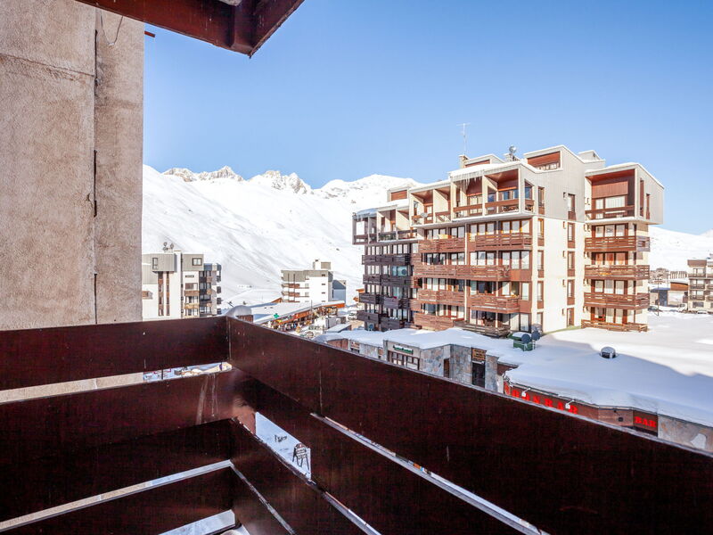 Accommodation:&nbsp;Le Curling a (Val Claret) 350.21
