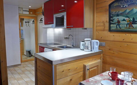 Tignes 375: Room, Countertop, Property, Cabinetry, Kitchen, Furniture, Building, Interior Design, House, Home