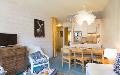 Accommodation:&nbsp;Le Curling B (Val Claret) 380.27