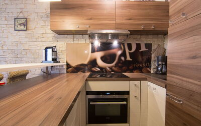 Accommodation:&nbsp;Le Curling B (Val Claret) 380.38