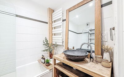 Accommodation:&nbsp;Le Curling B (Val Claret) 380.44