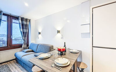Accommodation:&nbsp;Le Curling B (Val Claret) 380.44