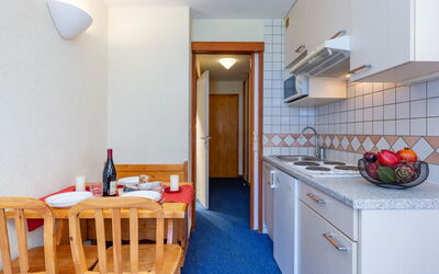Accommodation:&nbsp;Chalet Club (Val Claret) 397.1