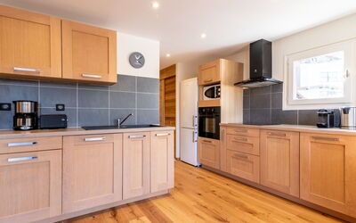 Accommodation:&nbsp;Chalet Club (Val Claret) 397.8