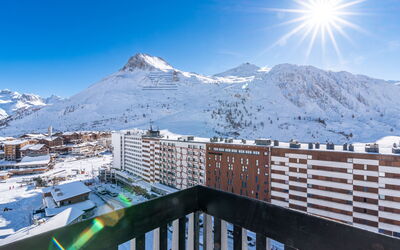 Accommodation:&nbsp;Le Bec Rouge (Le Lac) 480.10