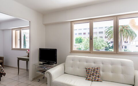 Accommodation:&nbsp;Le Grand Large 212.5