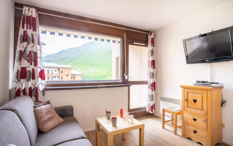Accommodation:&nbsp;Asters 318 Bâtiment A1 100.30