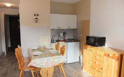 Accommodation:&nbsp;Asters 804 Bâtiment C5 100.31