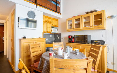 Accommodation:&nbsp;Asters 1208 Batiment B4 100.1