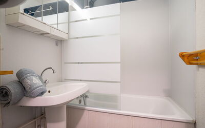 Accommodation:&nbsp;Asters 722 Bâtiment B2 100.26