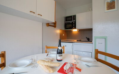 Accommodation:&nbsp;Asters 722 Bâtiment B2 100.26