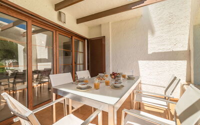 Carabela Front Beach & Pool