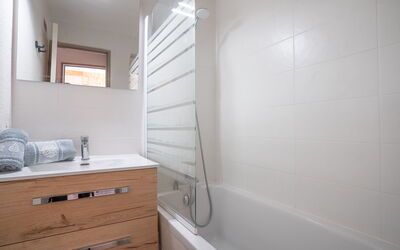 Accommodation:&nbsp;Boedette 112 500.8