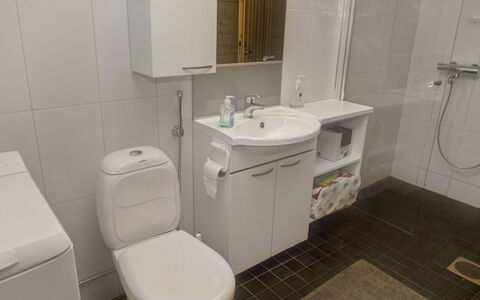 Rukan Pramea: Bathroom Sink, Bathroom, Toilet Seat, Sink, Plumbing Fixture, Flooring, Toilet, Floor, Interior Design, Bathroom Cabinet