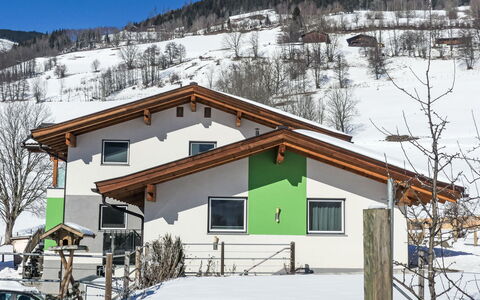 Fankhauser: Snow, Mountain, Sky, Property, Building, Window, Tree, House, Slope, Cottage