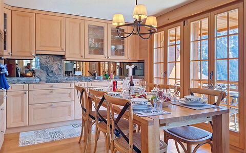 Chalet Snowflake: Furniture, Interior Design, Flooring, Wood, Chair, Floor, Kitchen & Dining Room Table, Dining Room, Ceiling, Table