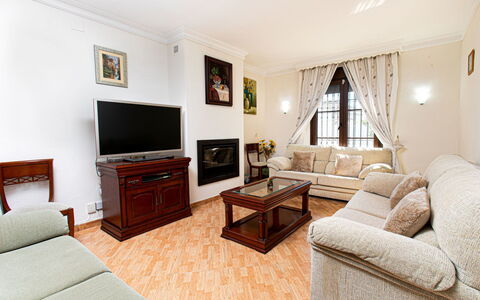 Villa Anita: Furniture, Interior Design, Couch, Flooring, Floor, Living Room, Room, Ceiling, Table