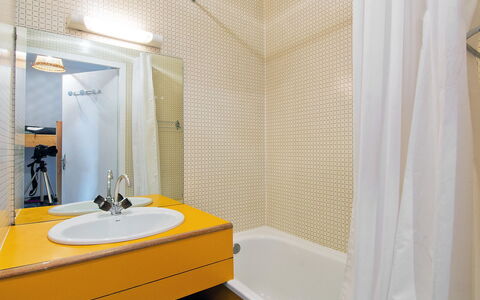 Carlines 1 - 46: Bathroom, Room, Property, Interior Design, Yellow, Curtain, Tile, Wall, Real Estate, Architecture