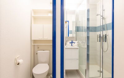 Accommodation:&nbsp;Le Village (E1103) 400.34