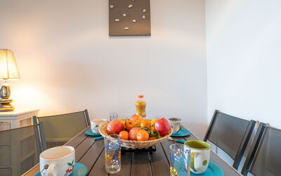 Accommodation:&nbsp;Le Village (C8 245) 400.11