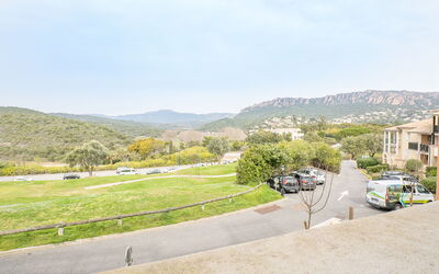 Accommodation:&nbsp;Le Village (C9 279) 400.32