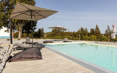 Alcácer Do Sal 1: Water, Sky, Plant, Swimming Pool, Tree, Shade, Outdoor Furniture, Sunlounger, Composite Material, Wood