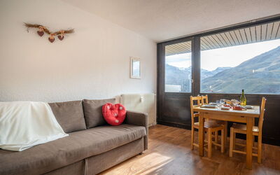 Accommodation:&nbsp;Pelvoux 102 410.2