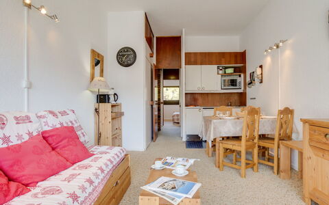 Accommodation:&nbsp;Brelins les Combes 911 400.16
