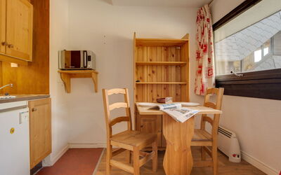 Accommodation:&nbsp;Brelins les Combes 942 400.15