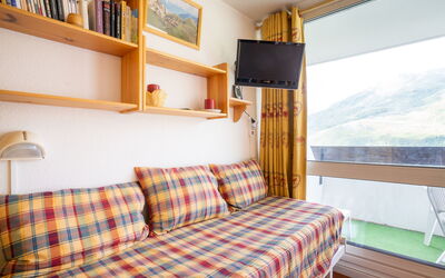 Accommodation:&nbsp;Brelin les Combes 807 400.12