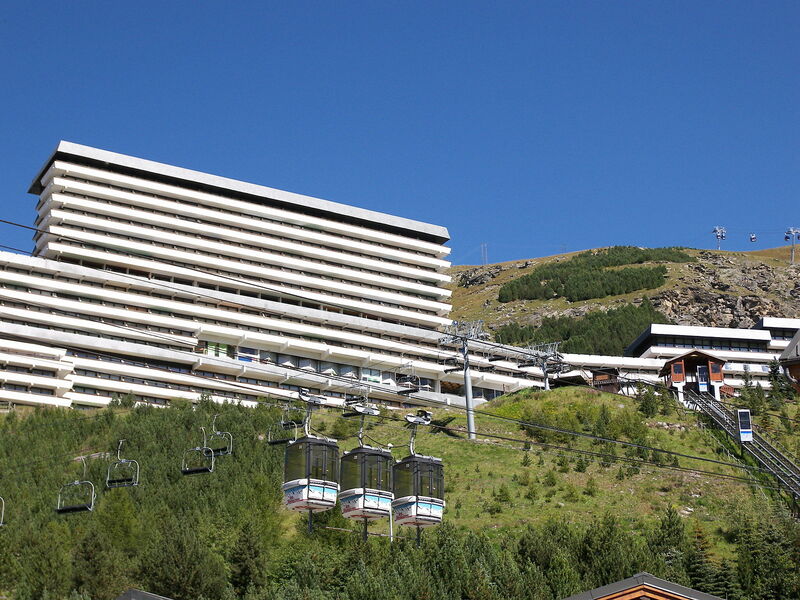 Accommodation:&nbsp;Brelin Evons 409 400.5