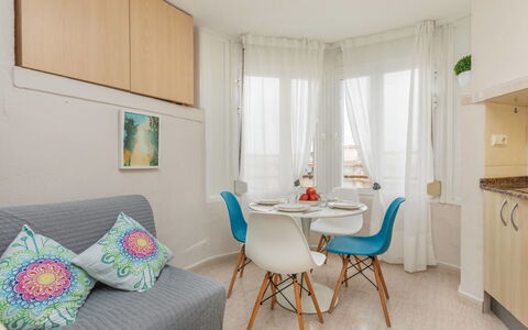 Accommodation:&nbsp;Promar 158.2
