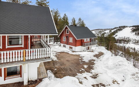 Alppikylä 4A: Wood, Siding, Cottage, House, Home, Plank, Garden Buildings, Log Cabin, Hardwood, Porch