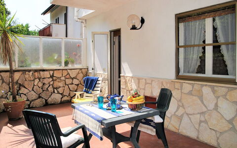 Francesca: Furniture, Property, Table, Window, Chair, Plant, Interior Design, Wood, Houseplant, Building