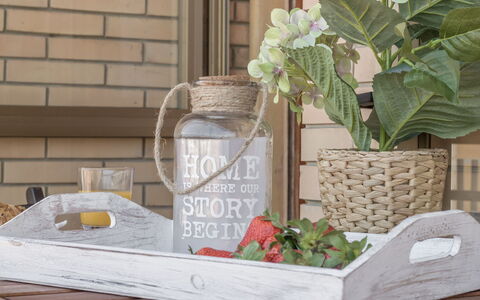 Cattolica Sea Loft: Plant, Window, Food, Table, Wood, Houseplant, Rectangle, Interior Design, Flower