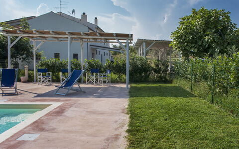 Villa Degli Aranci: Cloud, Plant, Sky, Property, Building, Tree, Land Lot, Shade, Urban Design, House