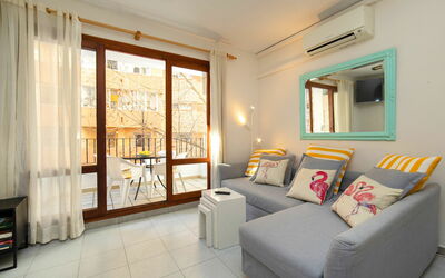 Accommodation:&nbsp;Eurosol 822.1