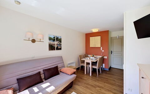 Accommodation:&nbsp;Le Belvédère (R4 317) 300.19