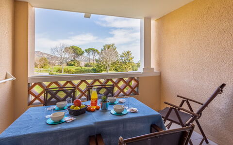 Accommodation:&nbsp;Le Belvédère (R9 137) 300.18